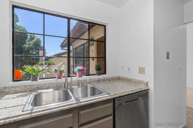 4240 Porte De Merano 71, San Diego, CA 92122
