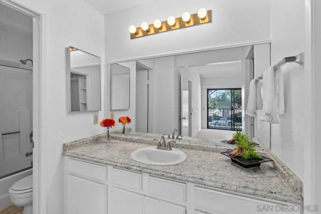 4240 Porte De Merano 71, San Diego, CA 92122