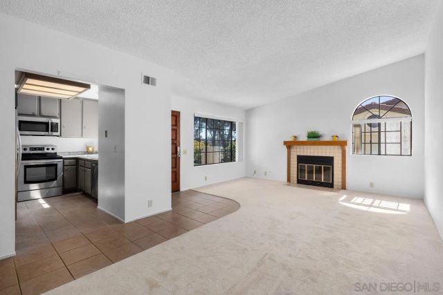 4240 Porte De Merano 71, San Diego, CA 92122
