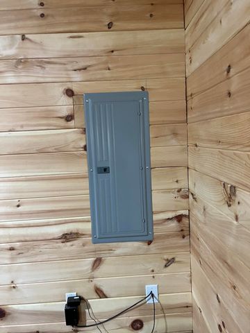 2748 Damron Creek Road, Russell Springs, KY 42642