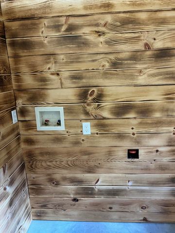 2748 Damron Creek Road, Russell Springs, KY 42642