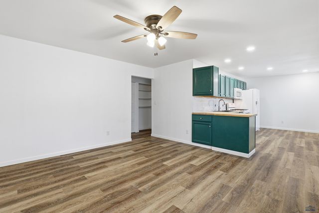 513 E WATERLOO, Rapid City, SD 57701