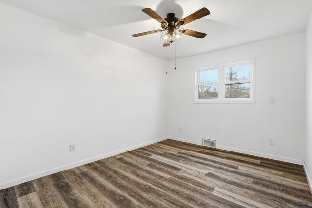 513 E WATERLOO, Rapid City, SD 57701