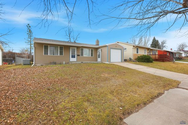 513 E WATERLOO, Rapid City, SD 57701