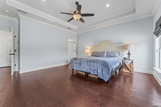 40408 Pelican Point Pkwy, Gonzales, LA 70737