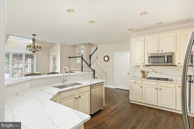 15081 SYCAMORE HILLS PL, Haymarket, VA 20169