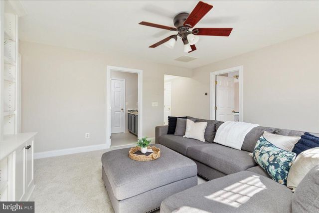 15081 SYCAMORE HILLS PL, Haymarket, VA 20169