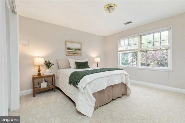 15081 SYCAMORE HILLS PL, Haymarket, VA 20169