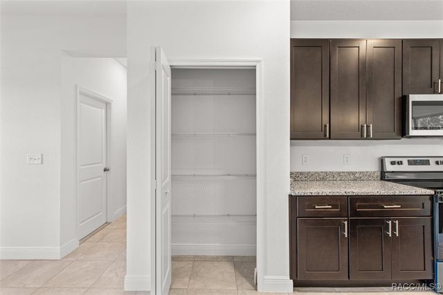 281 Marion Oaks Course Road, Ocala, FL 34473