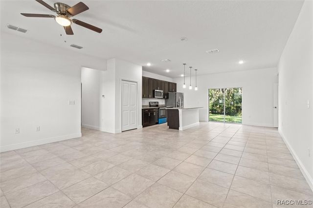 281 Marion Oaks Course Road, Ocala, FL 34473