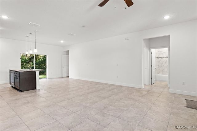 281 Marion Oaks Course Road, Ocala, FL 34473