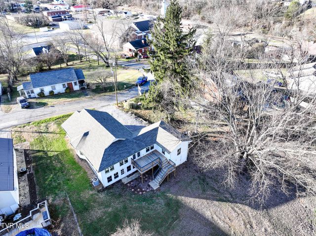 129 Ridgeway Avenue, Church Hill, TN 37642