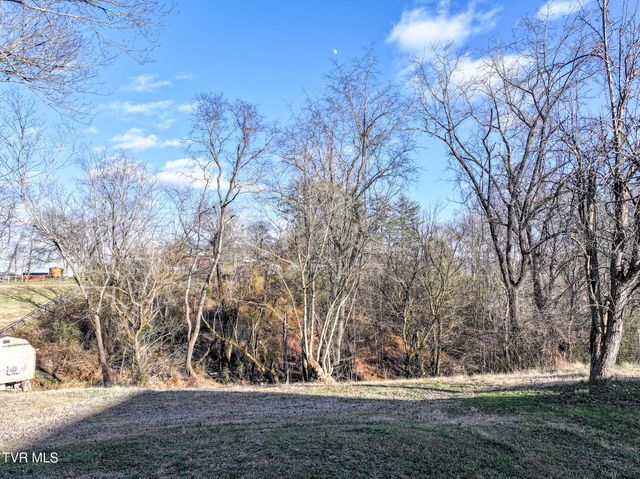 129 Ridgeway Avenue, Church Hill, TN 37642