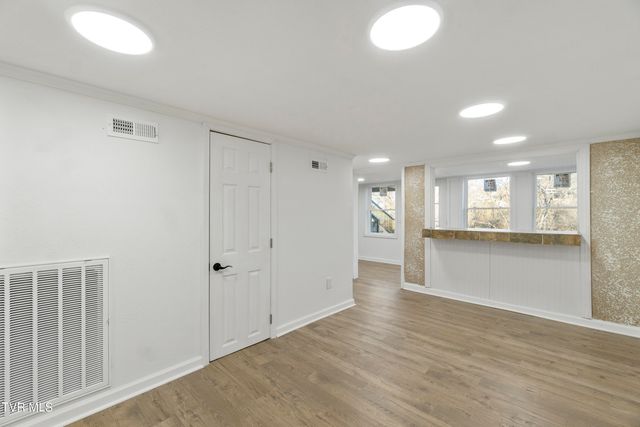 129 Ridgeway Avenue, Church Hill, TN 37642