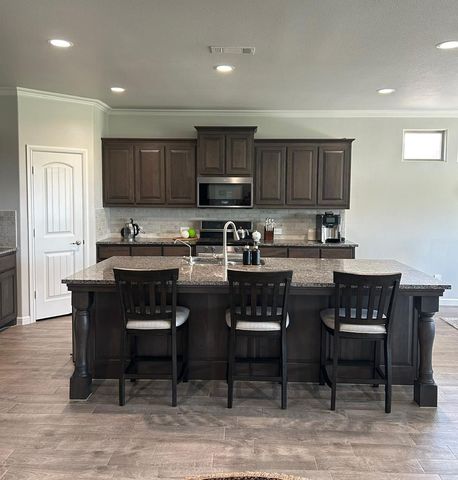 7103 McPherson Ln, Midland, TX 79706