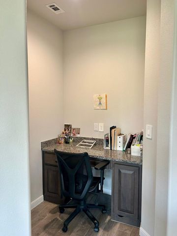 7103 McPherson Ln, Midland, TX 79706