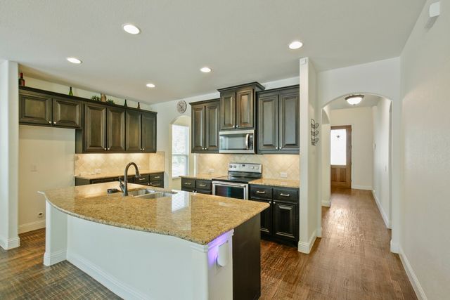 7411 Mckinney Meadows Drive, Mckinney, TX 75071