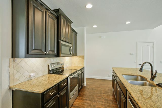 7411 Mckinney Meadows Drive, Mckinney, TX 75071