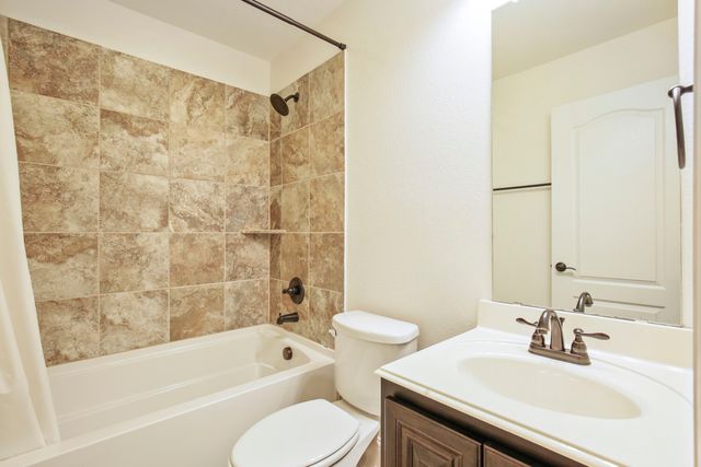 7411 Mckinney Meadows Drive, Mckinney, TX 75071