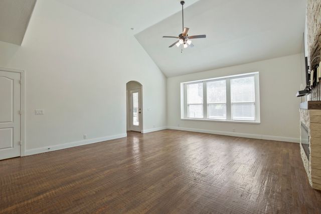 7411 Mckinney Meadows Drive, Mckinney, TX 75071