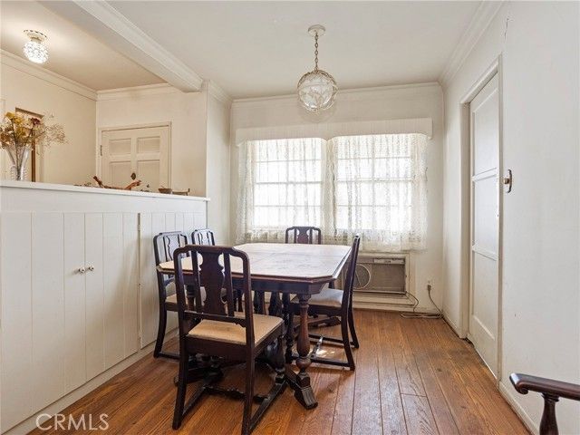 13607 Huston Street, Sherman Oaks, CA 91423