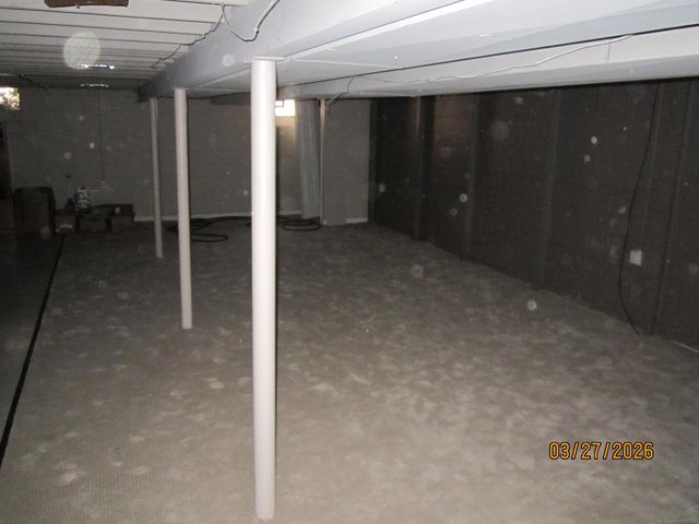 21181 Gordon Road, St Clair Shores, MI 48081