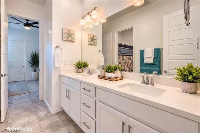 33 Reverie Heights Avenue, Henderson, NV 89011