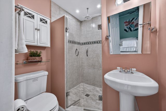 901 Vantrease Rd, Madison, TN 37115