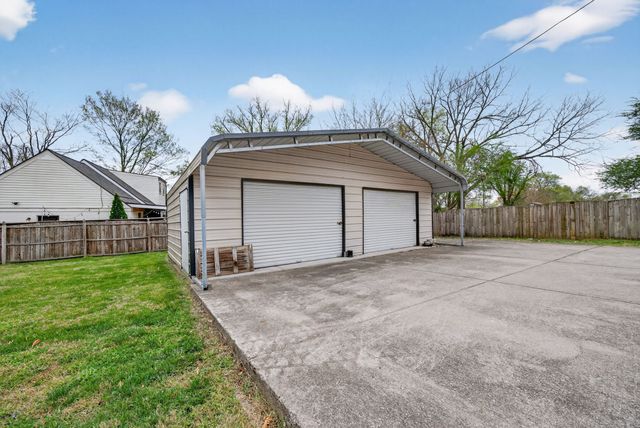 901 Vantrease Rd, Madison, TN 37115