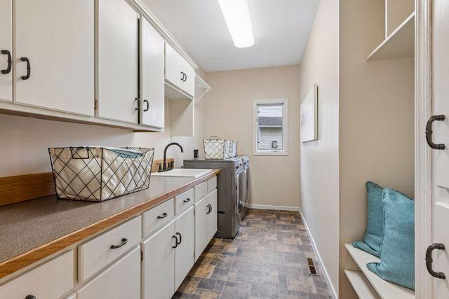 8261 Yuma Way N, Maple Grove, MN 55311