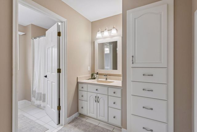 8261 Yuma Way N, Maple Grove, MN 55311