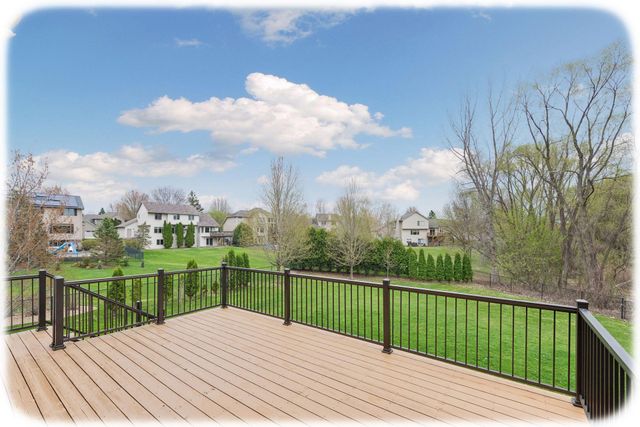 8261 Yuma Way N, Maple Grove, MN 55311