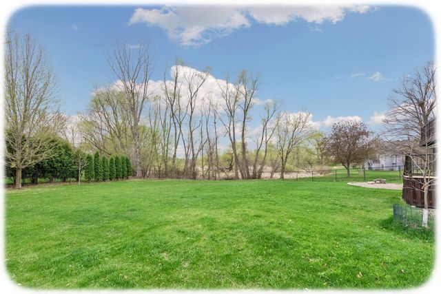 8261 Yuma Way N, Maple Grove, MN 55311