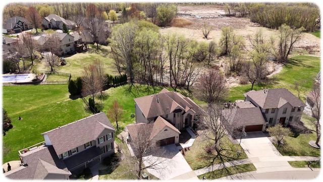 8261 Yuma Way N, Maple Grove, MN 55311