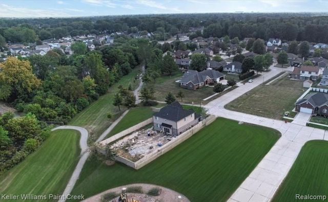 33228 Nicola, Fraser, MI 48026