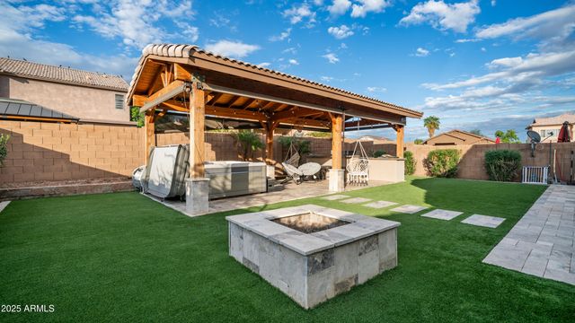 4448 E REDWOOD Lane, Phoenix, AZ 85048