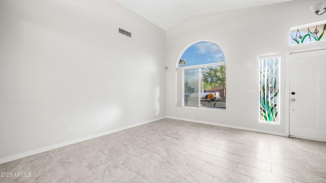 4448 E REDWOOD Lane, Phoenix, AZ 85048