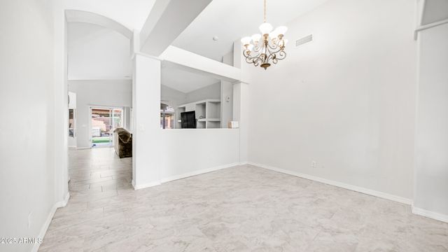 4448 E REDWOOD Lane, Phoenix, AZ 85048