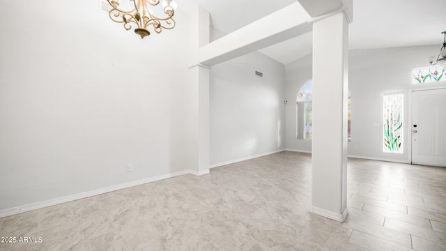 4448 E REDWOOD Lane, Phoenix, AZ 85048