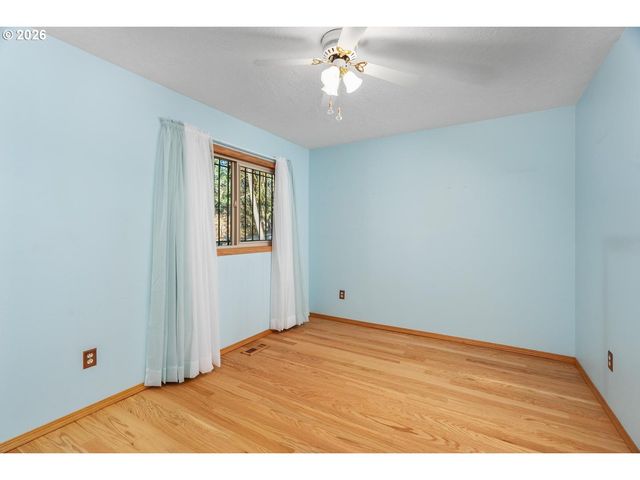 10826 Se 102ND Ave, Happy Valley, OR 97086