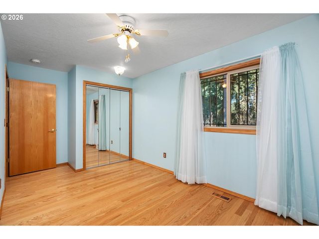 10826 Se 102ND Ave, Happy Valley, OR 97086