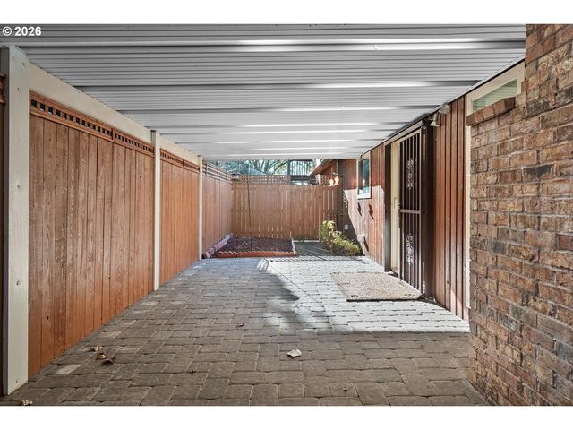 10826 Se 102ND Ave, Happy Valley, OR 97086