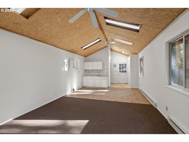 10826 Se 102ND Ave, Happy Valley, OR 97086