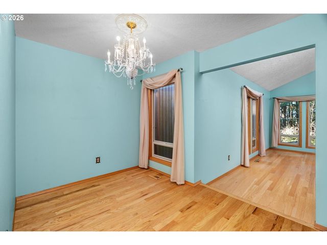 10826 Se 102ND Ave, Happy Valley, OR 97086