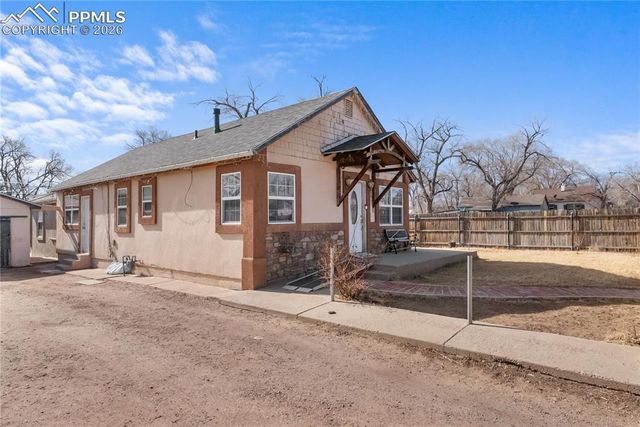 2034 E 11th Street, Pueblo, CO 81001