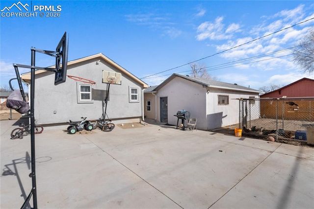 2034 E 11th Street, Pueblo, CO 81001