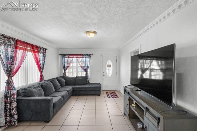 2034 E 11th Street, Pueblo, CO 81001