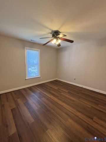 10612 Ridgerun Rd, Midlothian, VA 23832