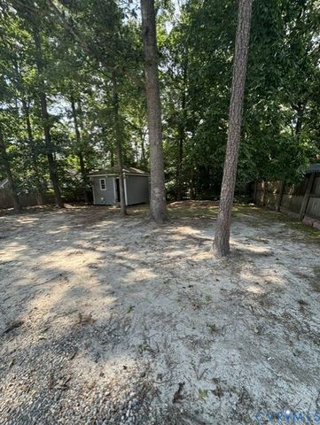 10612 Ridgerun Rd, Midlothian, VA 23832