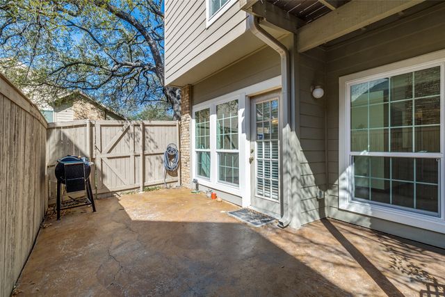 8418 Towneship Lane, Dallas, TX 75243